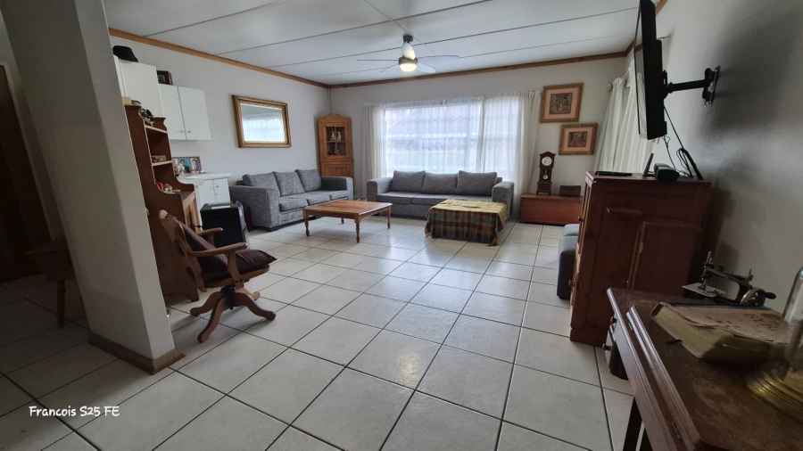 3 Bedroom Property for Sale in Waverley Free State